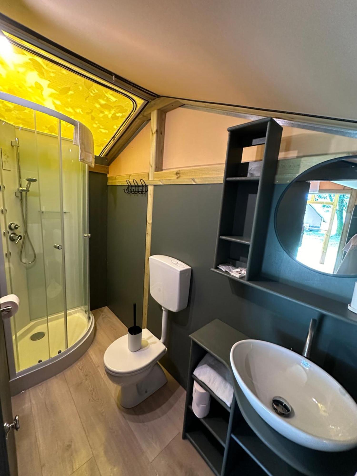 Glamping Camping Rivabella Lecco Extérieur photo